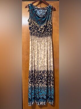 Ace Fashion - Floral Maxi Dress EUC